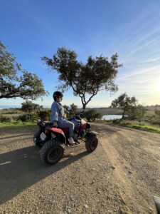 quad marbella photo en février